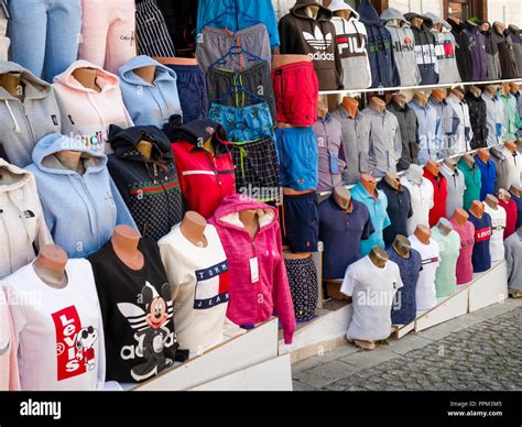 fake clothes krakow - Five counterfeit hotspots in Poland that brand.